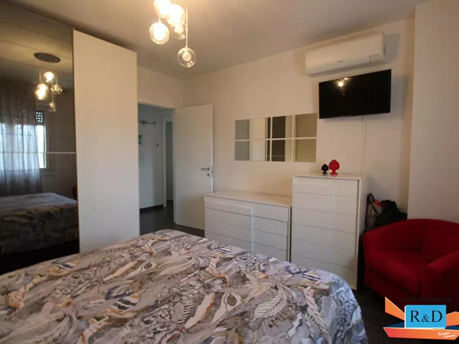 Immagine 15 di Appartamento in vendita  a Colle Di Val D'elsa