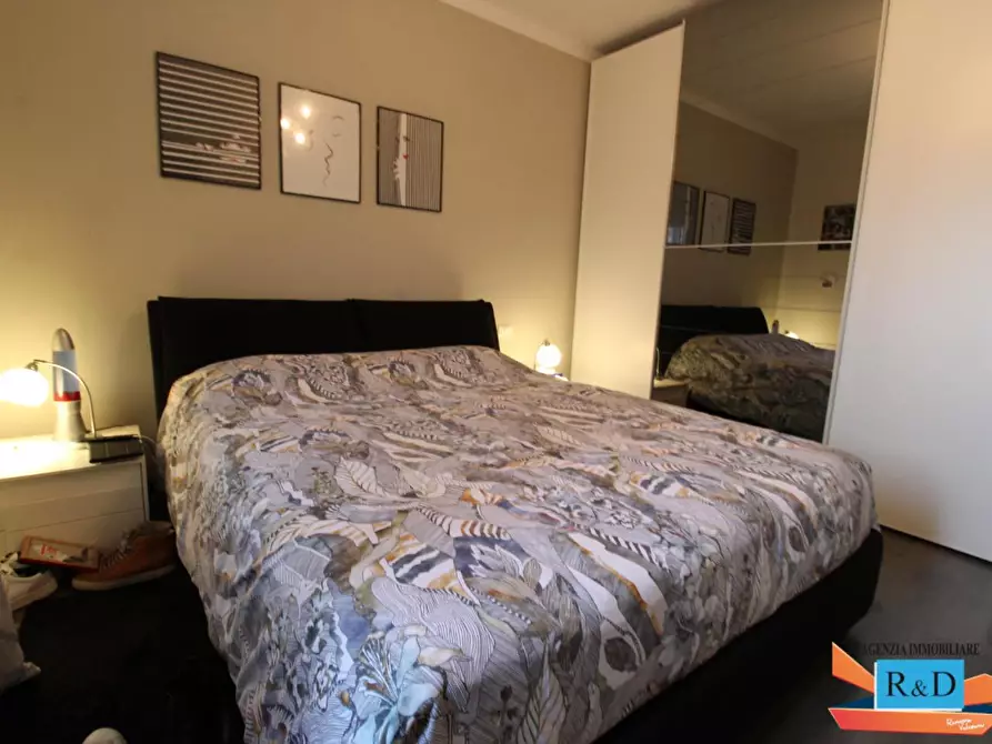 Immagine 13 di Appartamento in vendita  a Colle Di Val D'elsa