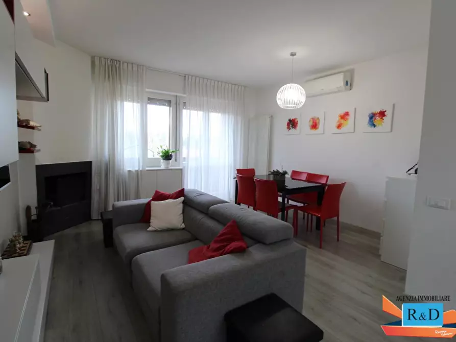 Immagine 2 di Appartamento in vendita  a Colle Di Val D'elsa