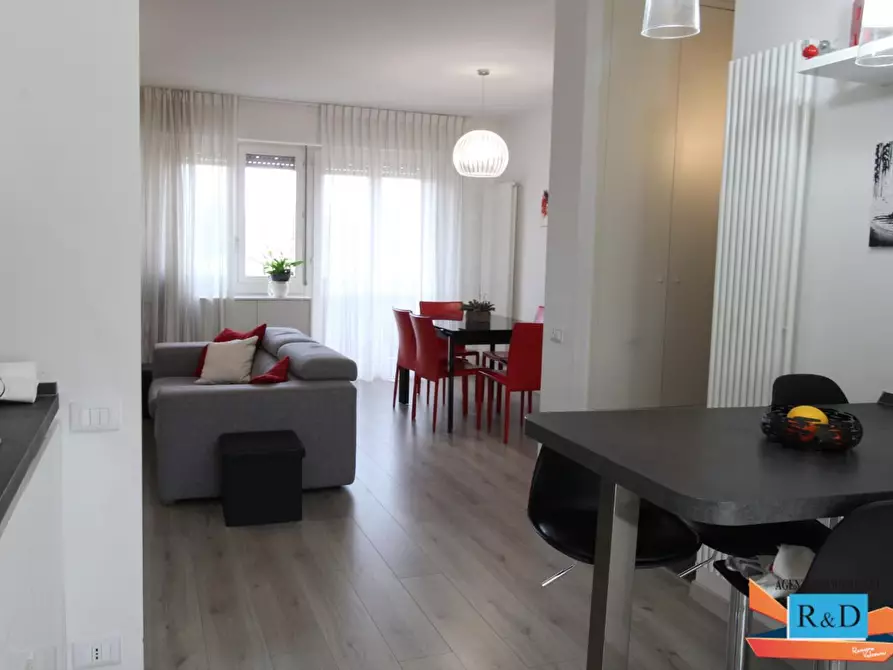 Immagine 10 di Appartamento in vendita  a Colle Di Val D'elsa