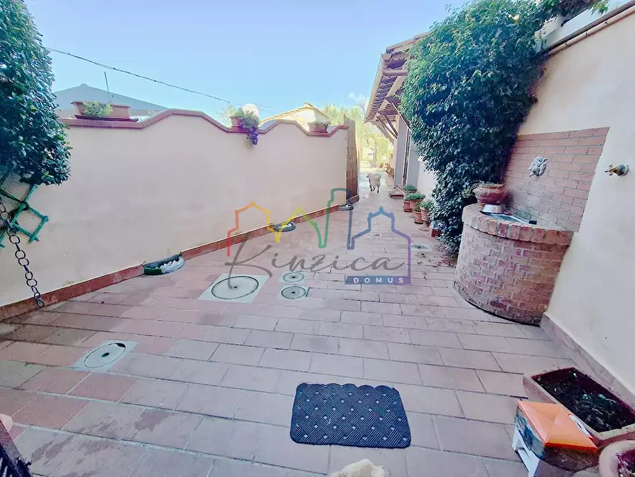 Immagine 25 di Terratetto in vendita  a Cascina