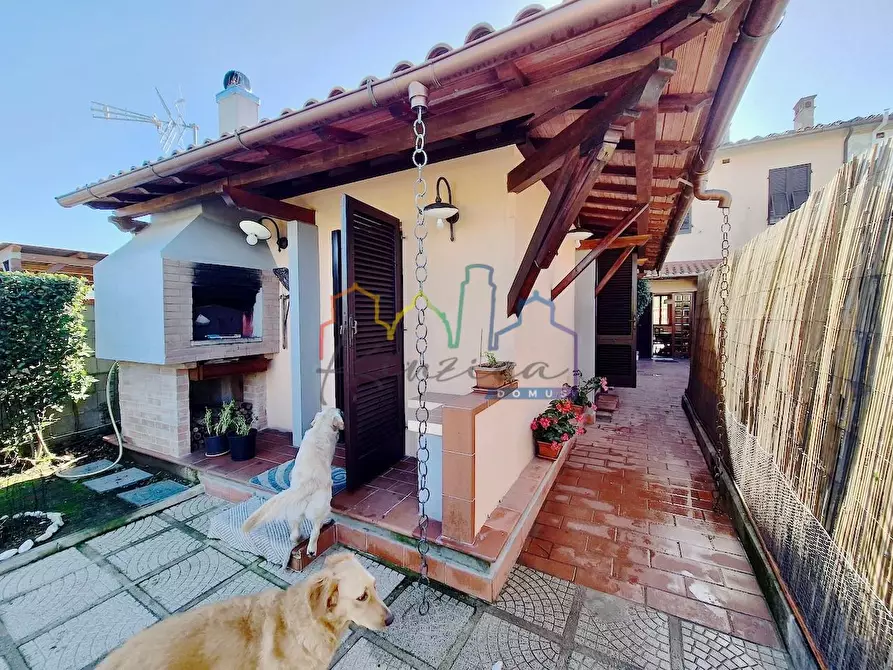 Immagine 44 di Terratetto in vendita  a Cascina