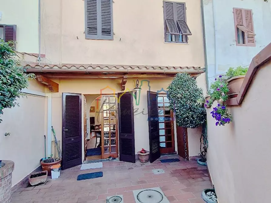 Immagine 29 di Terratetto in vendita  a Cascina