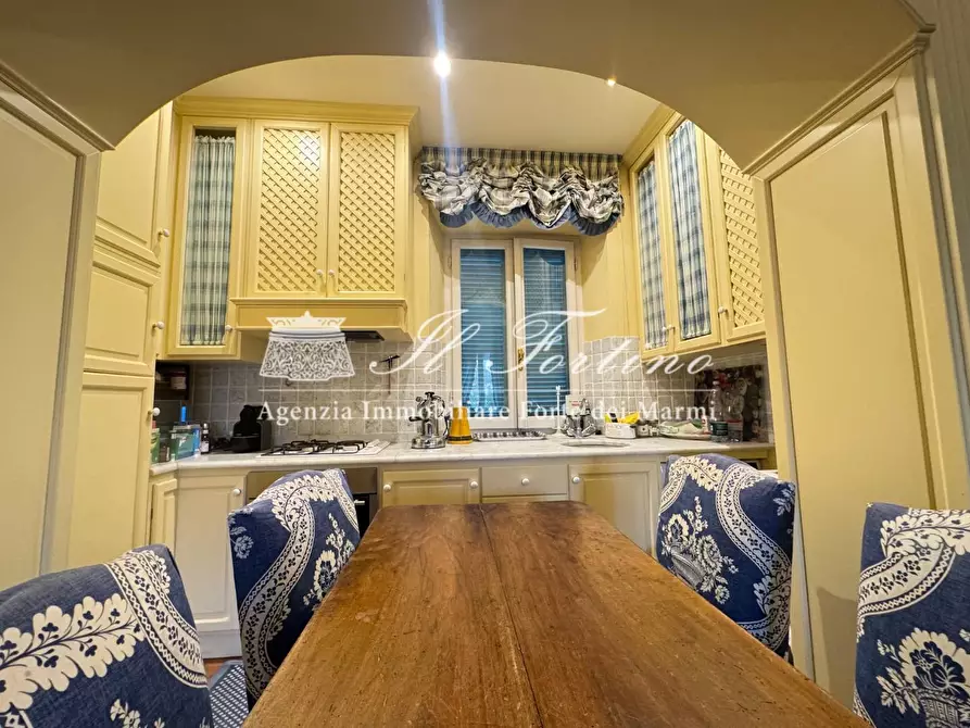 Immagine 6 di Appartamento in affitto  a Forte Dei Marmi