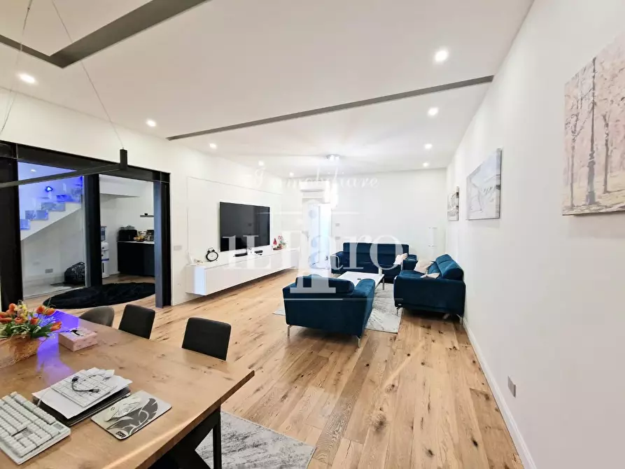 Immagine 3 di Terratetto in vendita  a Campi Bisenzio