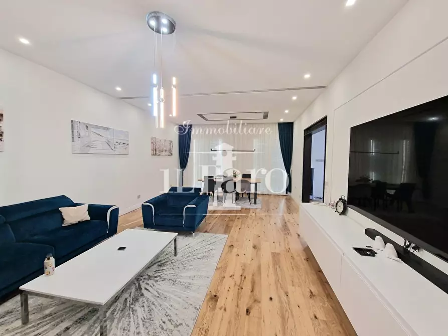 Immagine 5 di Terratetto in vendita  a Campi Bisenzio