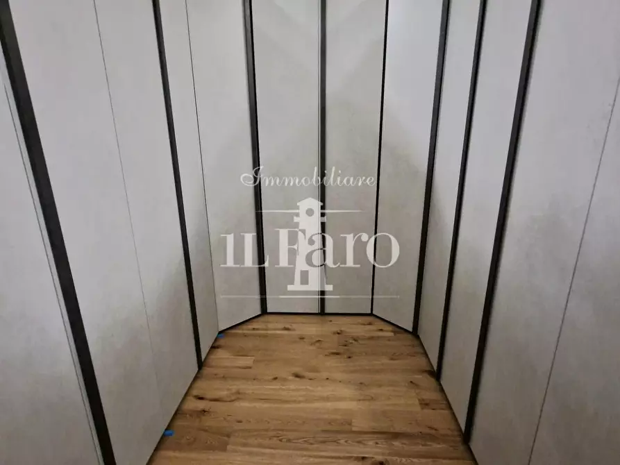 Immagine 28 di Terratetto in vendita  a Campi Bisenzio