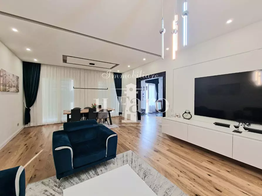 Immagine 6 di Terratetto in vendita  a Campi Bisenzio