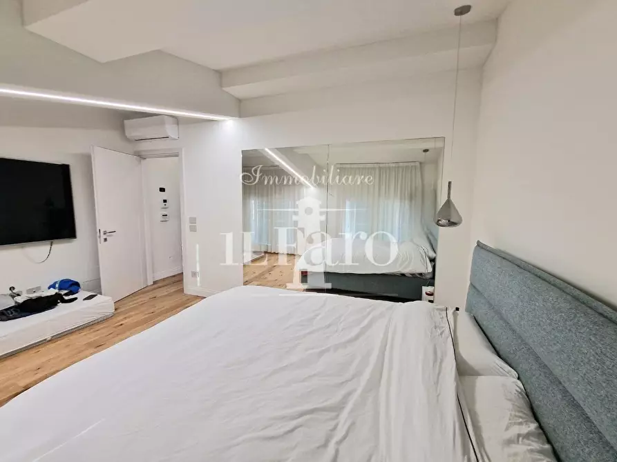 Immagine 26 di Terratetto in vendita  a Campi Bisenzio