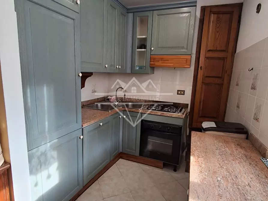 Immagine 8 di Appartamento in affitto  a Carrara