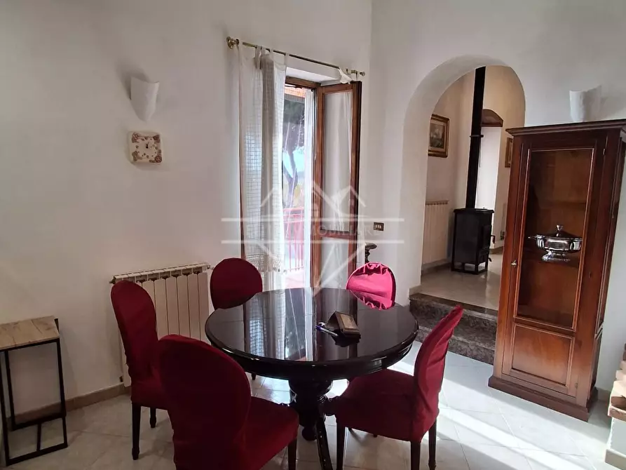 Immagine 4 di Appartamento in affitto  a Carrara