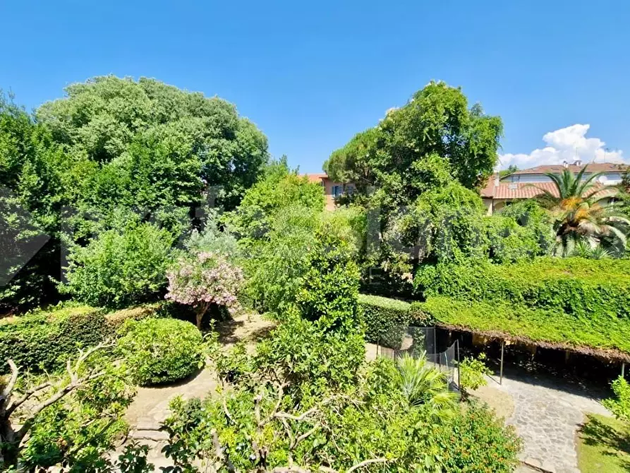 Immagine 8 di Appartamento in vendita  a Pisa