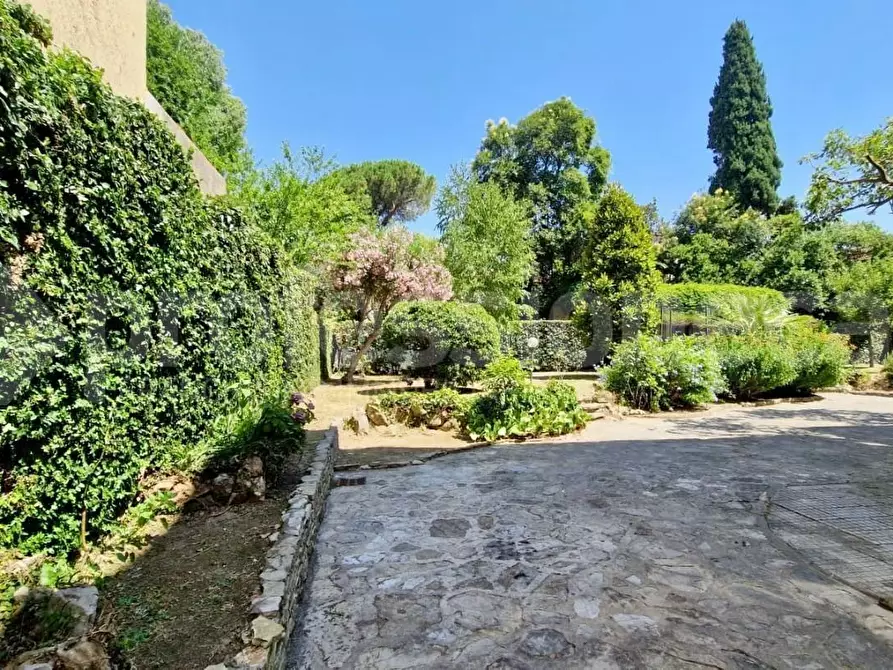 Immagine 14 di Appartamento in vendita  a Pisa