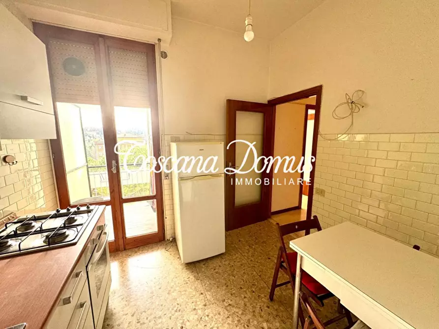 Immagine 5 di Appartamento in vendita  a Siena