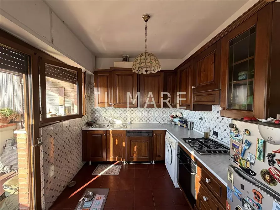 Immagine 8 di Mansarda in vendita  a Massa