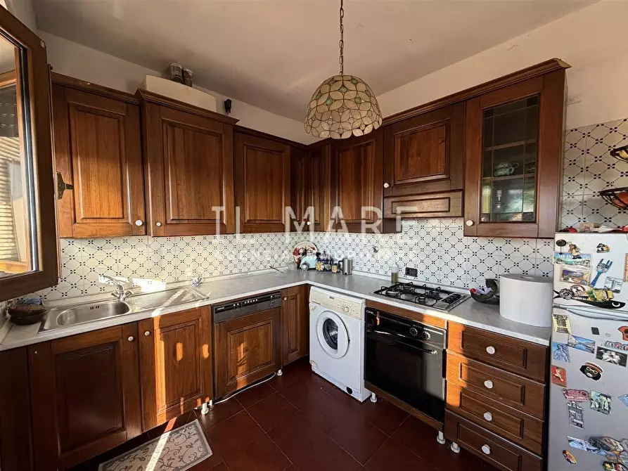 Immagine 7 di Mansarda in vendita  a Massa