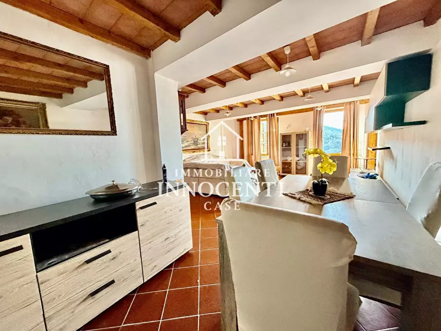 Immagine 1 di Terratetto in vendita  a Massa