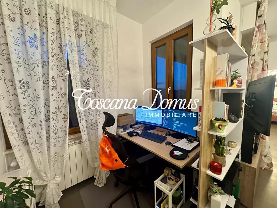 Immagine 10 di Appartamento in vendita  a Siena