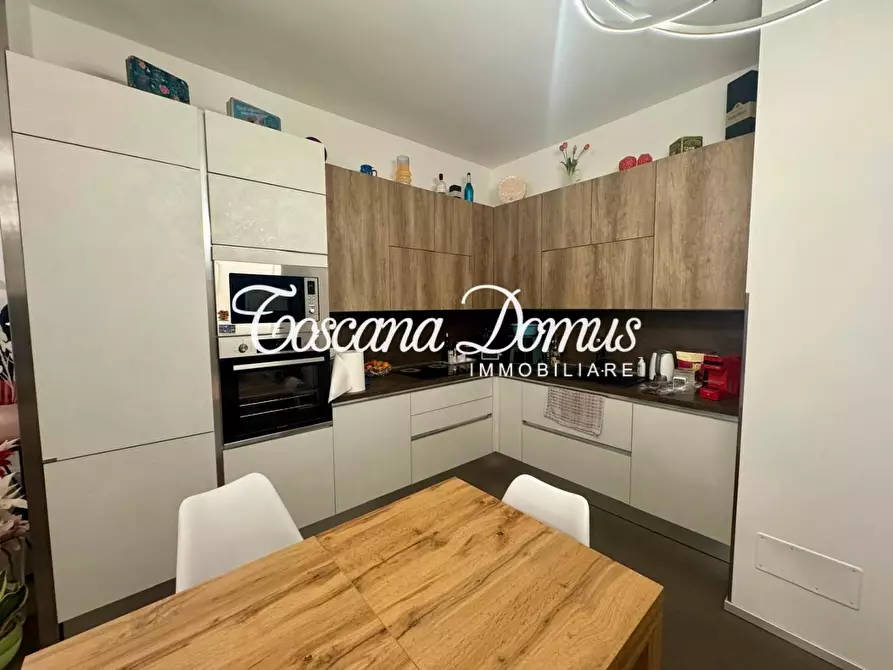 Immagine 7 di Appartamento in vendita  a Siena