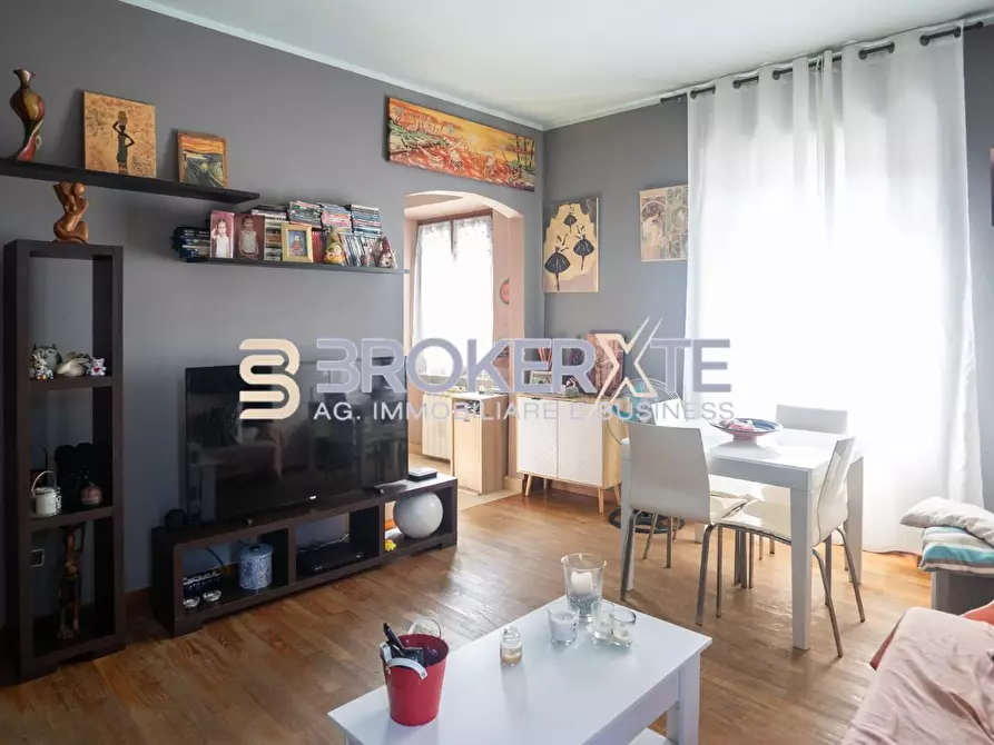 Immagine 3 di Appartamento in vendita  a Carrara