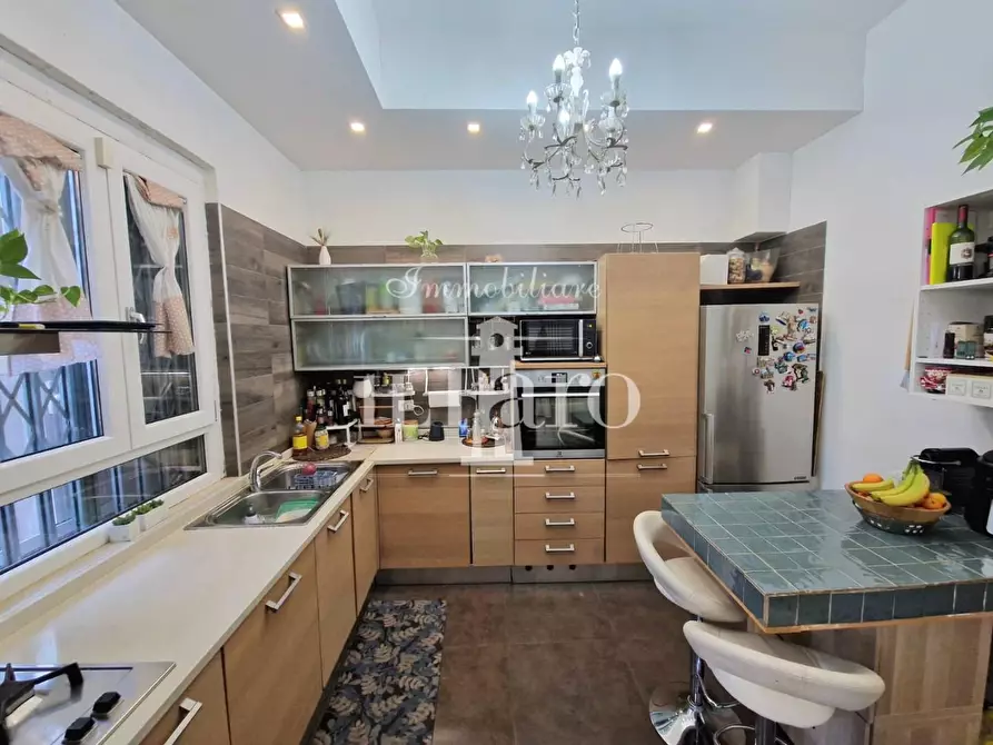 Immagine 9 di Villetta a schiera in vendita  a Campi Bisenzio