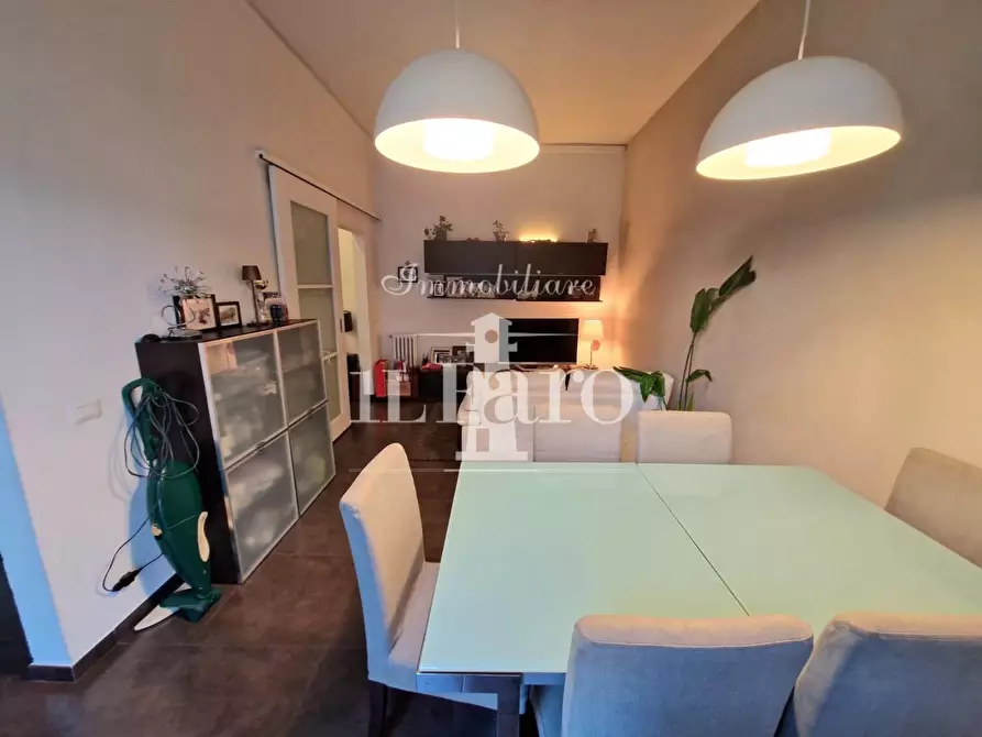 Immagine 10 di Villetta a schiera in vendita  a Campi Bisenzio