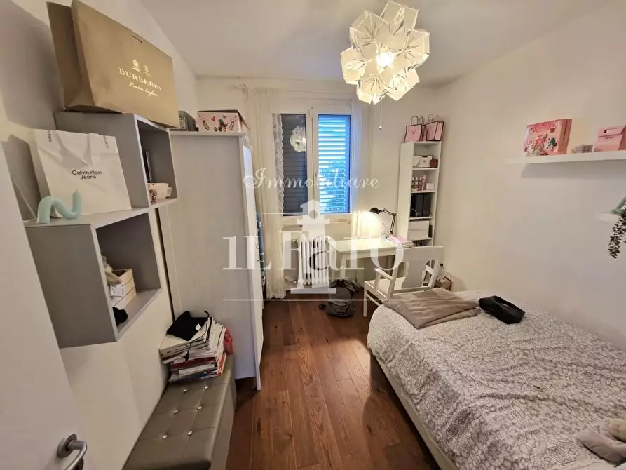 Immagine 31 di Villetta a schiera in vendita  a Campi Bisenzio