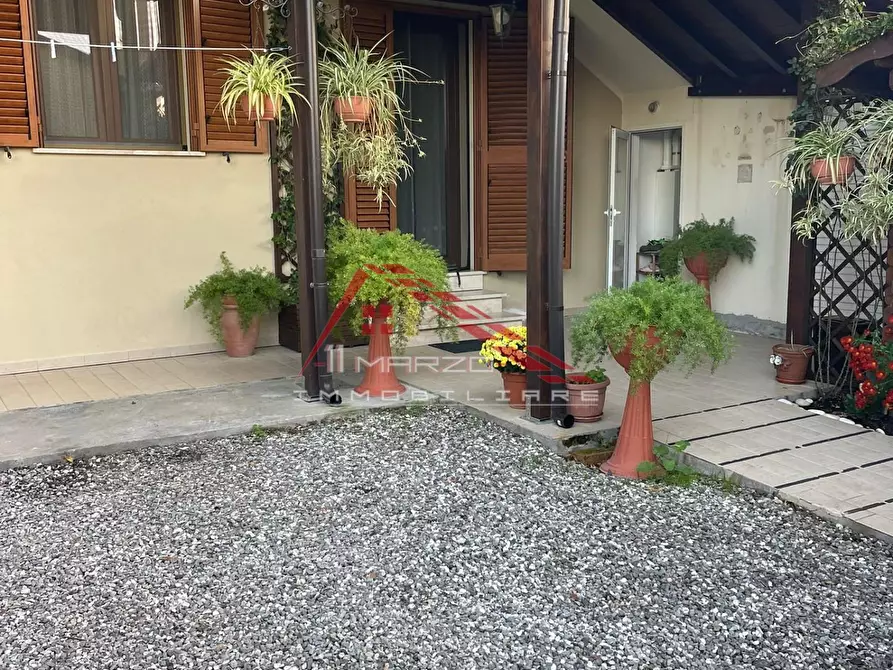 Immagine 1 di Appartamento in vendita  a Collesalvetti