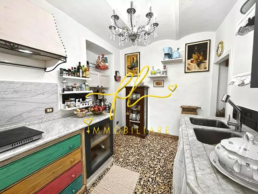 Immagine 5 di Appartamento in vendita  a Pomarance