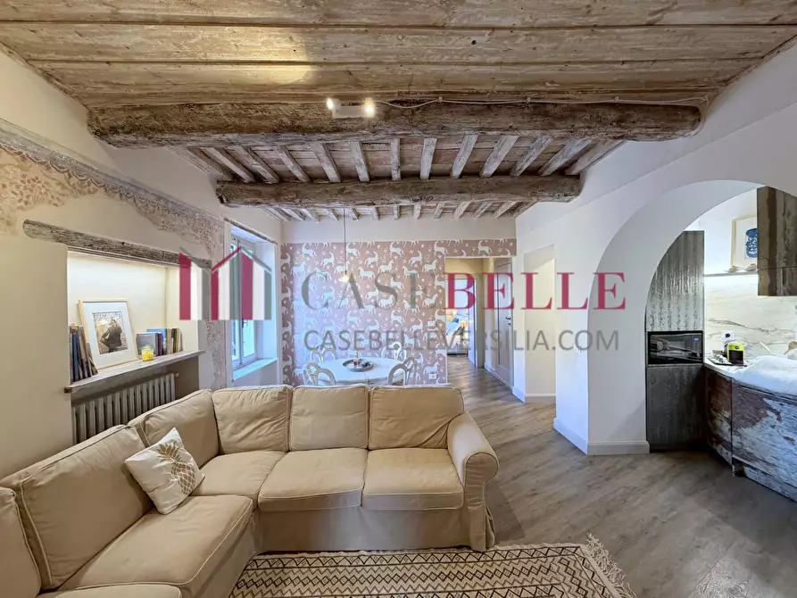 Immagine 19 di Appartamento in affitto  a Pietrasanta