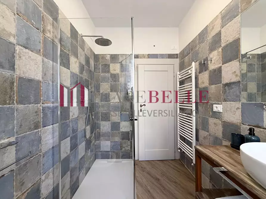 Immagine 11 di Appartamento in affitto  a Pietrasanta