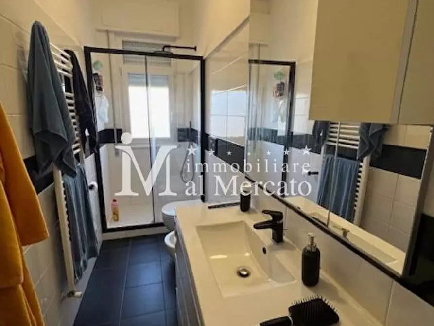 Immagine 7 di Appartamento in vendita  a Camaiore