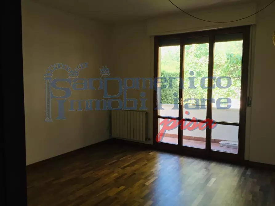 Immagine 8 di Appartamento in vendita  a Pisa