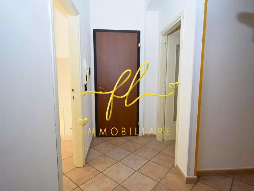 Immagine 5 di Appartamento in vendita  a Livorno