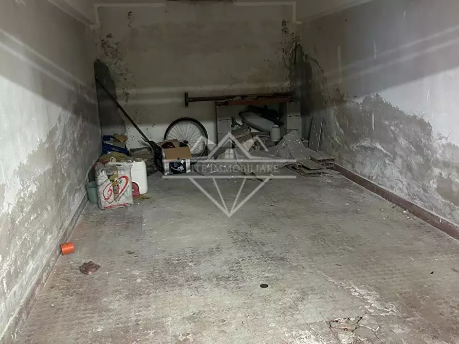 Immagine 7 di Appartamento in vendita  a Massa