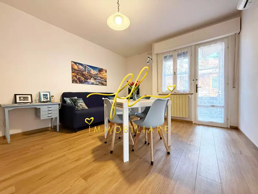 Immagine 6 di Appartamento in vendita  a Cecina