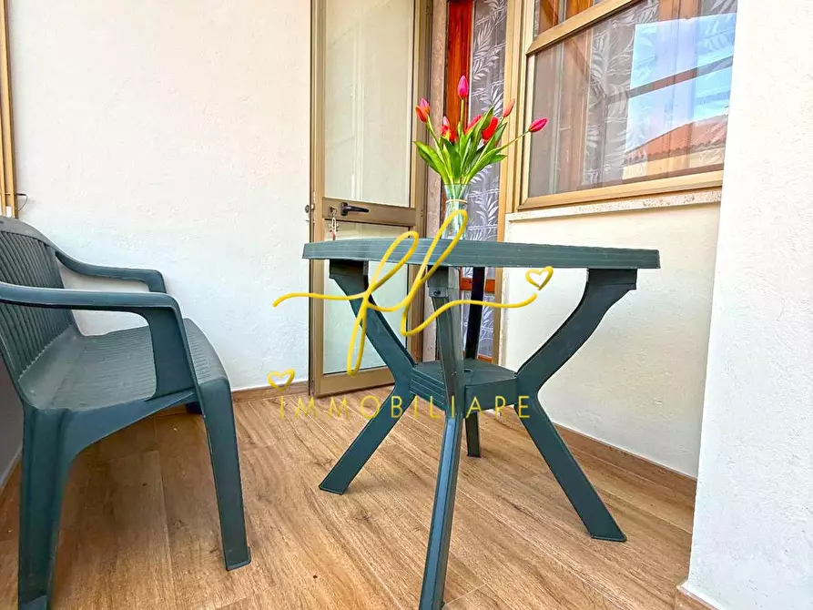 Immagine 8 di Appartamento in vendita  a Cecina