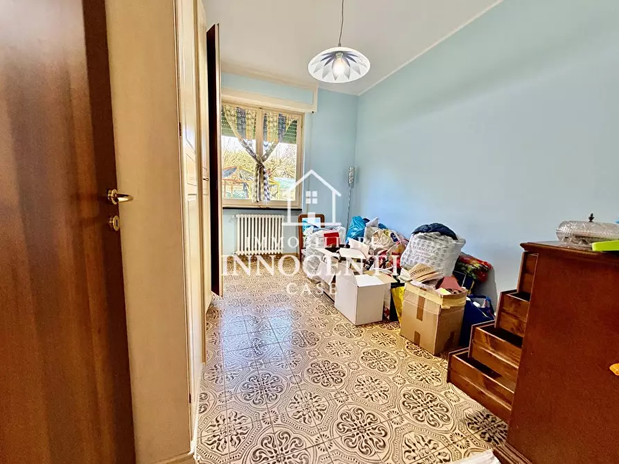 Immagine 21 di Appartamento in vendita  a Massa