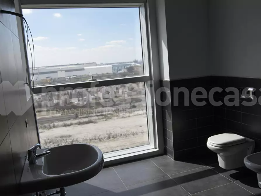 Immagine 3 di Ufficio in affitto  a Pisa