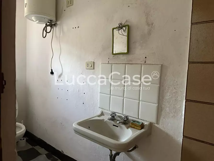 Immagine 5 di Terratetto in vendita  a Borgo A Mozzano