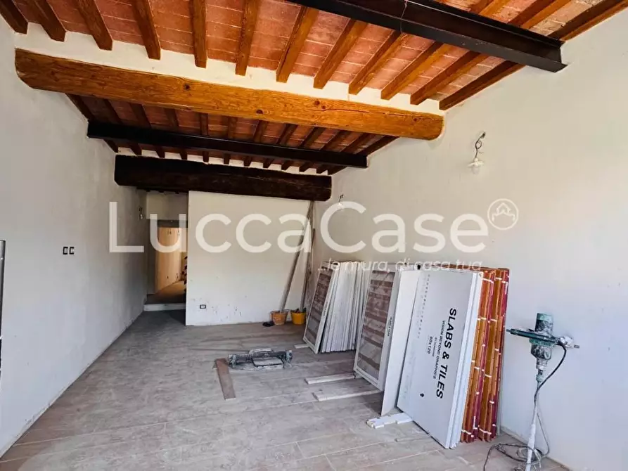 Immagine 43 di Terratetto in vendita  a Capannori