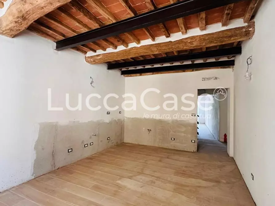 Immagine 25 di Terratetto in vendita  a Capannori