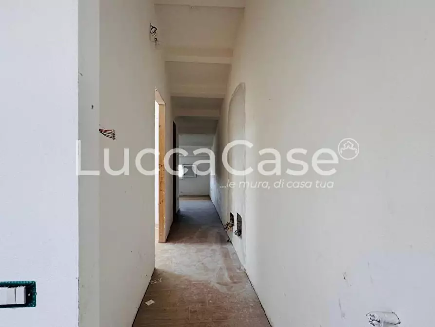 Immagine 42 di Terratetto in vendita  a Capannori