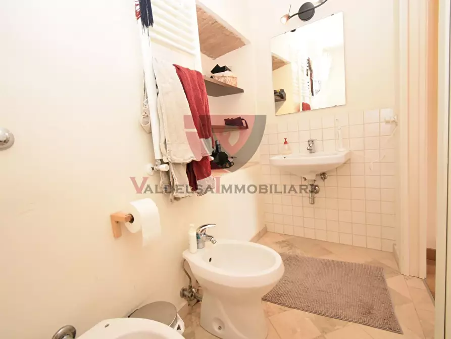 Immagine 27 di Terratetto in vendita  a Poggibonsi