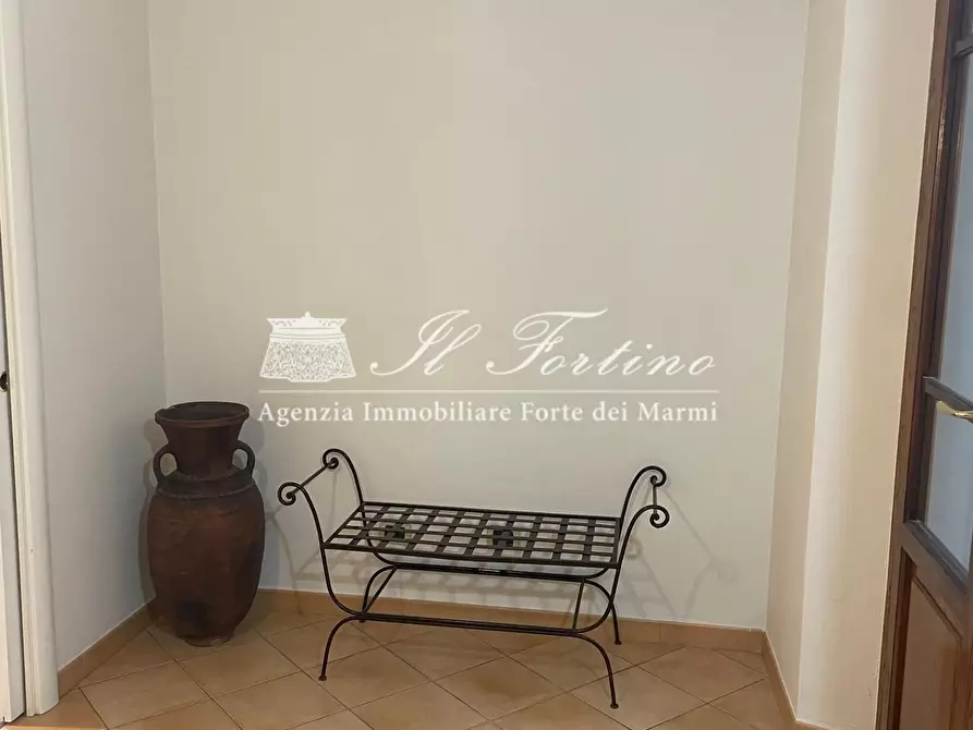 Immagine 8 di Appartamento in vendita  a Seravezza