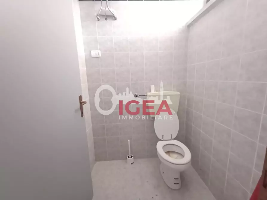 Immagine 8 di Ufficio in vendita  a Poggibonsi