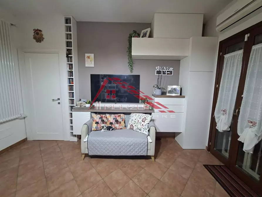 Immagine 10 di Appartamento in vendita  a Collesalvetti