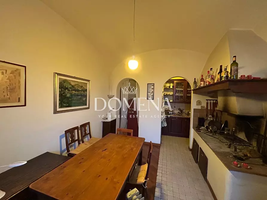 Immagine 14 di Appartamento in vendita  a Siena