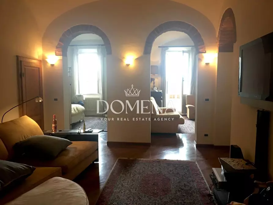 Immagine 8 di Appartamento in vendita  a Siena