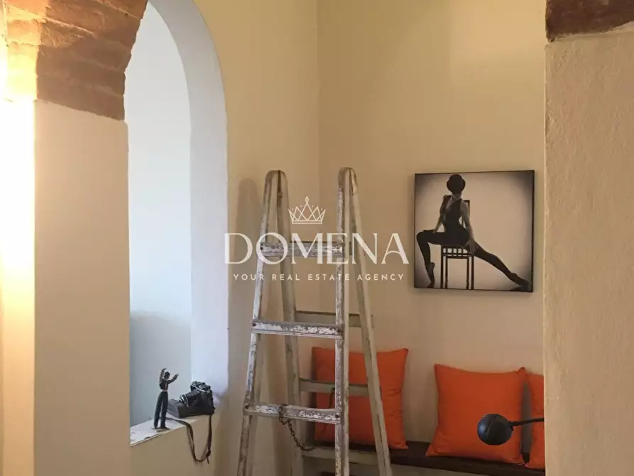 Immagine 10 di Appartamento in vendita  a Siena